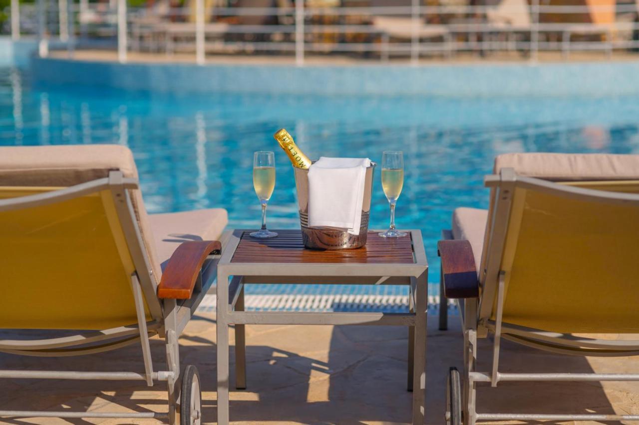 La Quinta Menorca By Portblue Boutique - Adults Only Hotell Son Xoriguer Exteriör bild